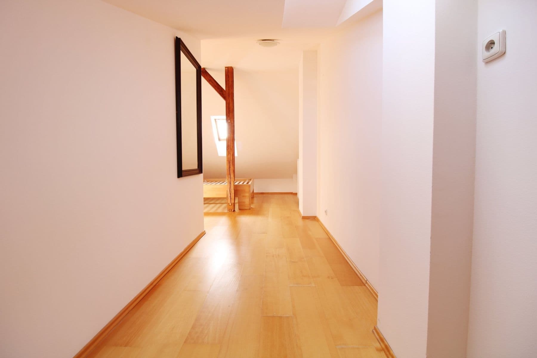 Prenájom bytu 170 m², Vinohradská, Praha, Praha Prenájom bytu 170 m², Vinohradská, Praha, Praha