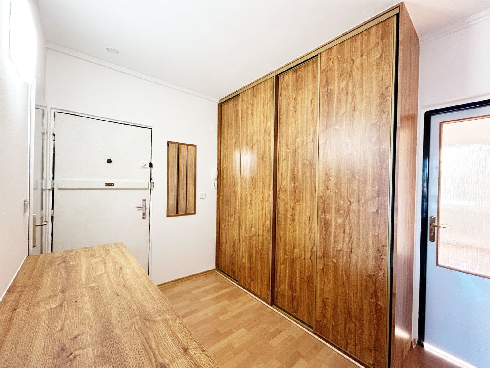 Prenájom bytu 2-izbový 63 m², Leopolda Peka, Říčany, Středočeský kraj Prenájom bytu 2-izbový 63 m², Leopolda Peka, Říčany, Středočeský kraj