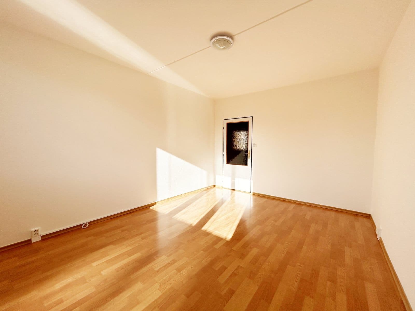 Prenájom bytu 2-izbový 63 m², Leopolda Peka, Říčany, Středočeský kraj Prenájom bytu 2-izbový 63 m², Leopolda Peka, Říčany, Středočeský kraj