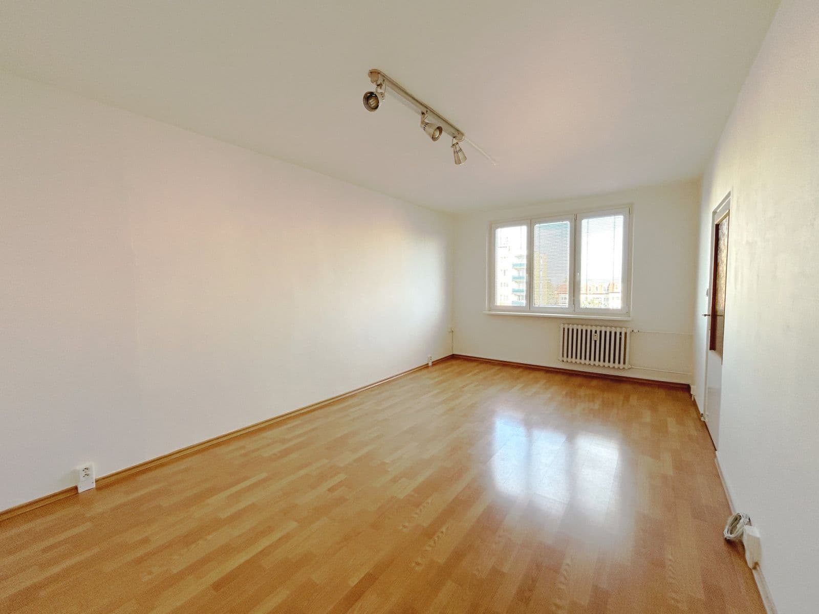 Prenájom bytu 2-izbový 63 m², Leopolda Peka, Říčany, Středočeský kraj Prenájom bytu 2-izbový 63 m², Leopolda Peka, Říčany, Středočeský kraj