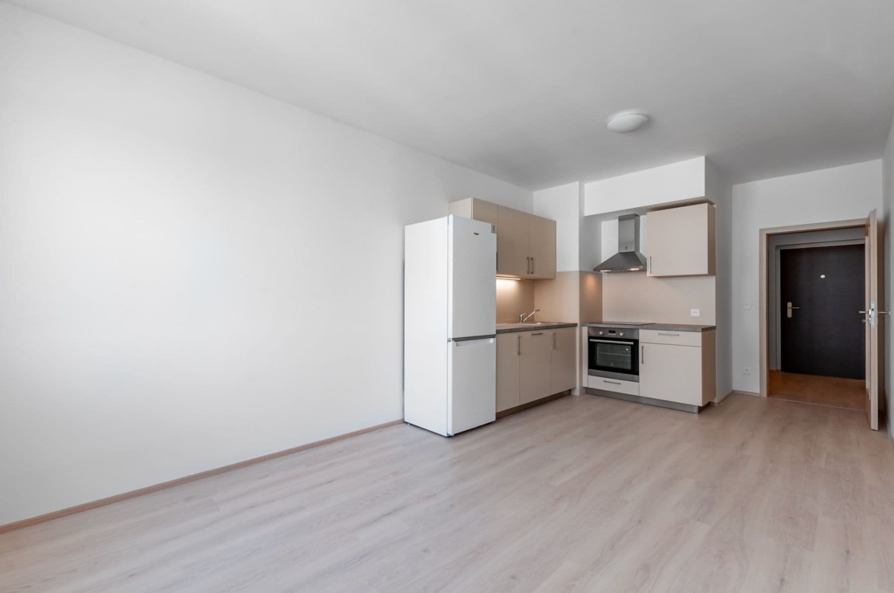 Prenájom bytu 1-izbový 32 m², Svatošových, Praha, Praha Prenájom bytu 1-izbový 32 m², Svatošových, Praha, Praha