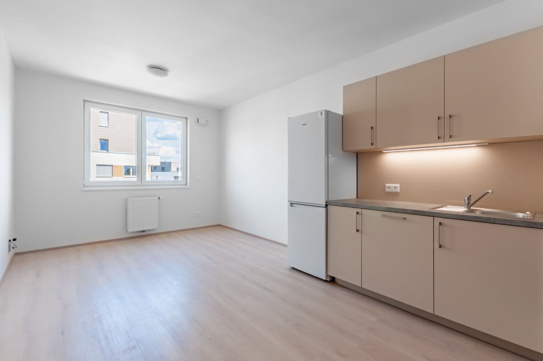 Prenájom bytu 1-izbový 32 m², Svatošových, Praha, Praha Prenájom bytu 1-izbový 32 m², Svatošových, Praha, Praha