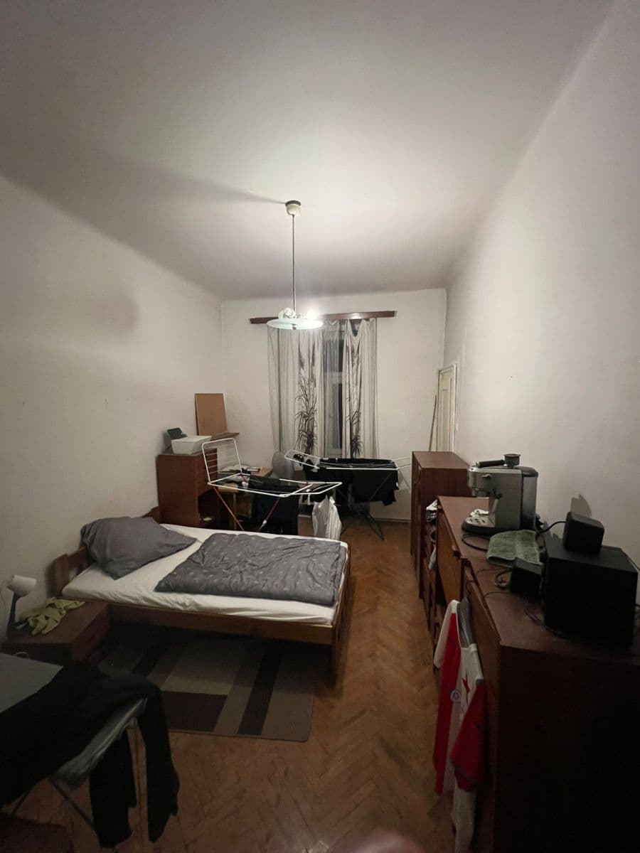 Prenájom bytu 3-izbový 80 m², Minská, Praha, Praha Prenájom bytu 3-izbový 80 m², Minská, Praha, Praha