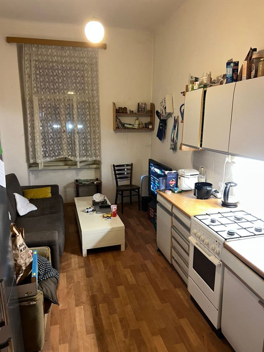 Prenájom bytu 3-izbový 80 m², Minská, Praha, Praha Prenájom bytu 3-izbový 80 m², Minská, Praha, Praha