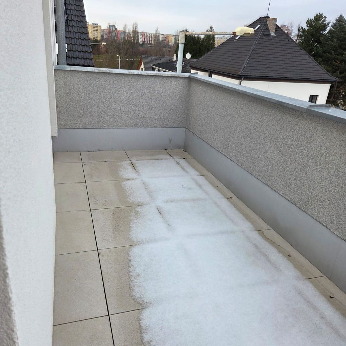 Prenájom bytu 5-izbový 141 m², Podohradská, Praha, Praha Prenájom bytu 5-izbový 141 m², Podohradská, Praha, Praha