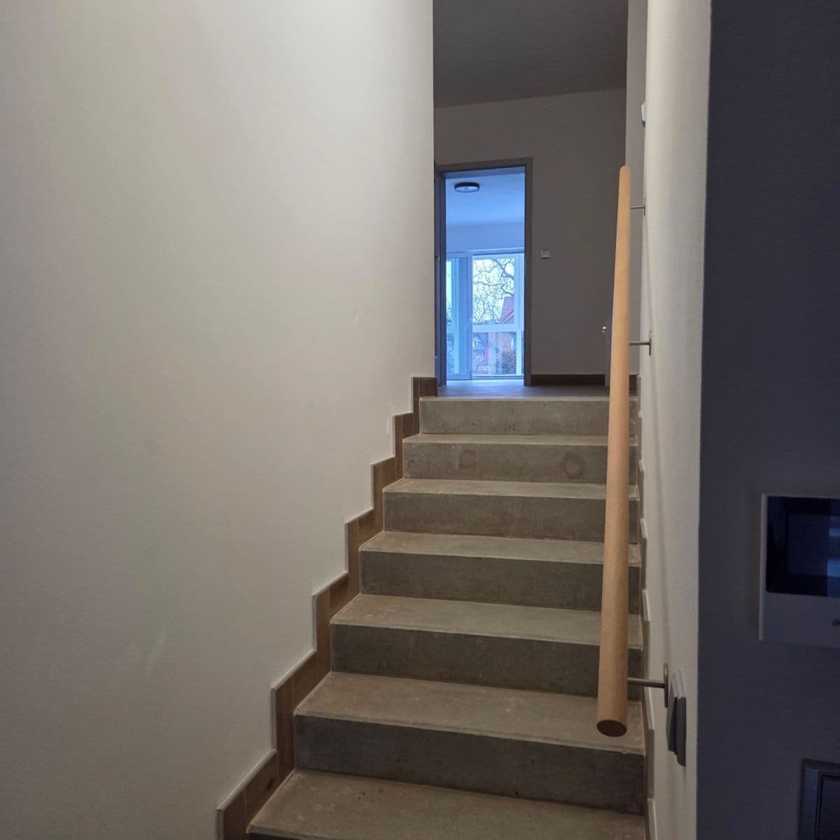 Prenájom bytu 5-izbový 141 m², Podohradská, Praha, Praha Prenájom bytu 5-izbový 141 m², Podohradská, Praha, Praha