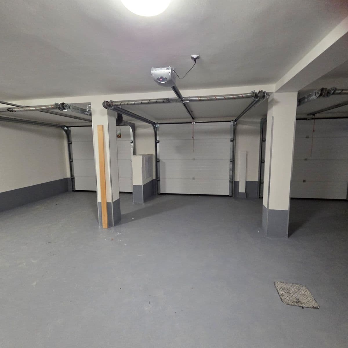 Prenájom bytu 5-izbový 141 m², Podohradská, Praha, Praha Prenájom bytu 5-izbový 141 m², Podohradská, Praha, Praha