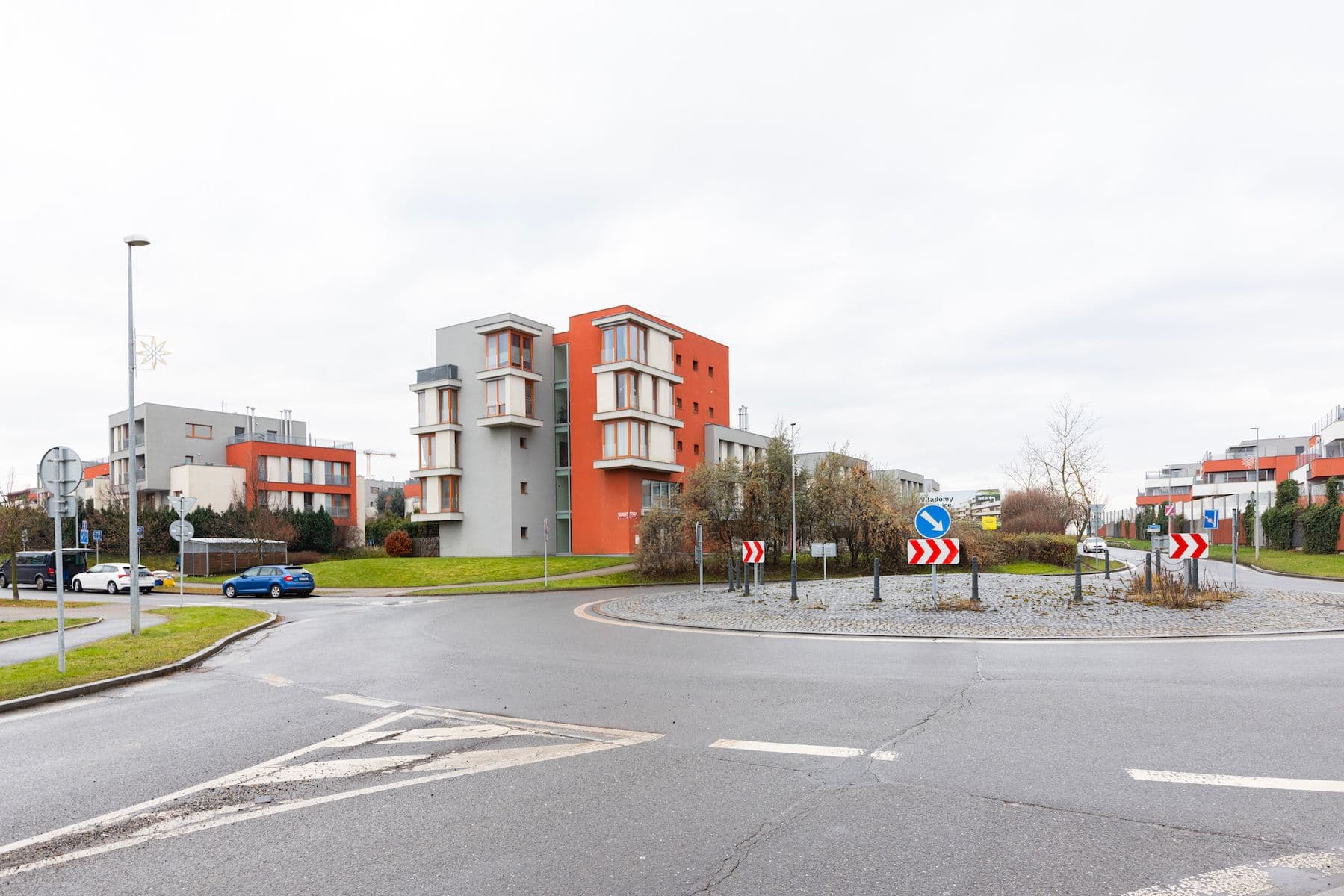 Predaj bytu 2-izbový 58 m², K Dálnici, Praha, Praha Predaj bytu 2-izbový 58 m², K Dálnici, Praha, Praha