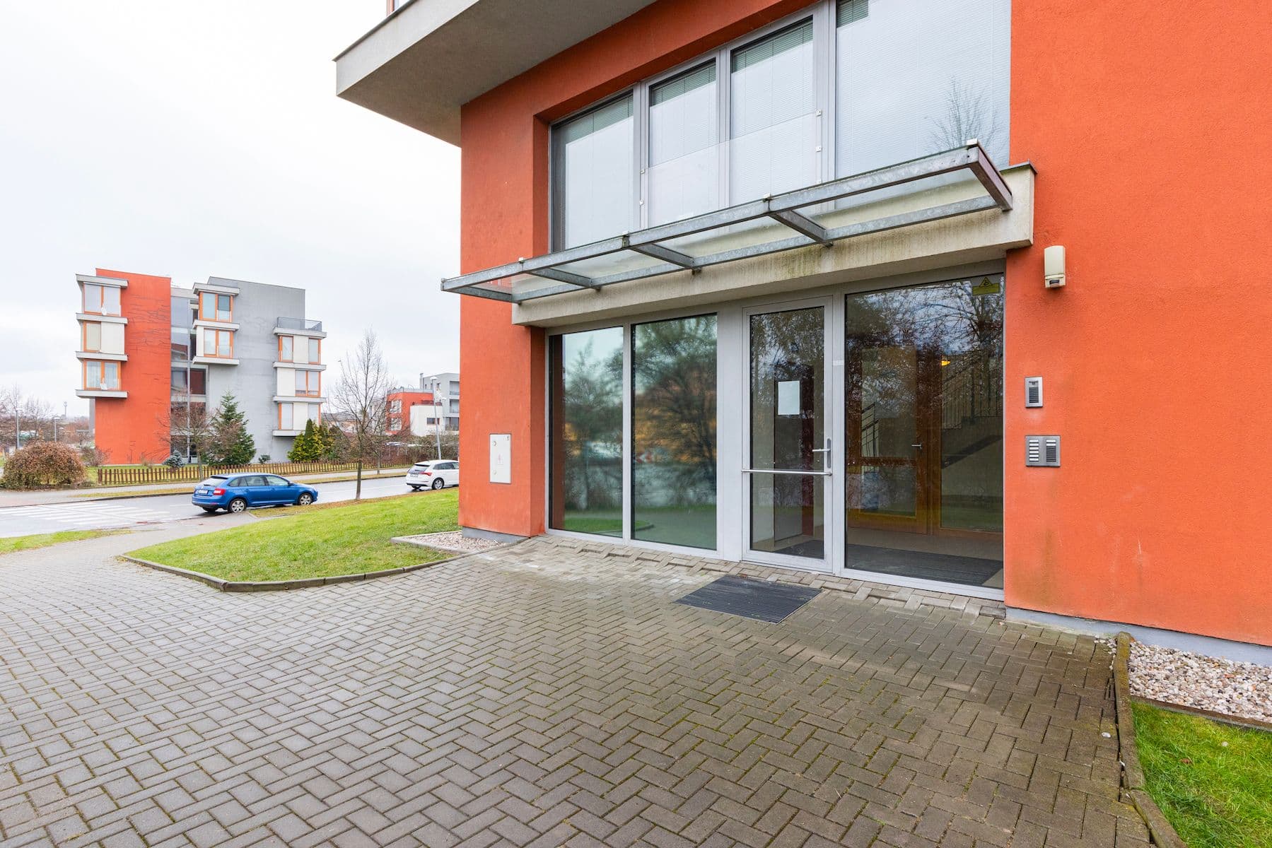 Predaj bytu 2-izbový 59 m², K Dálnici, Praha, Praha Predaj bytu 2-izbový 59 m², K Dálnici, Praha, Praha