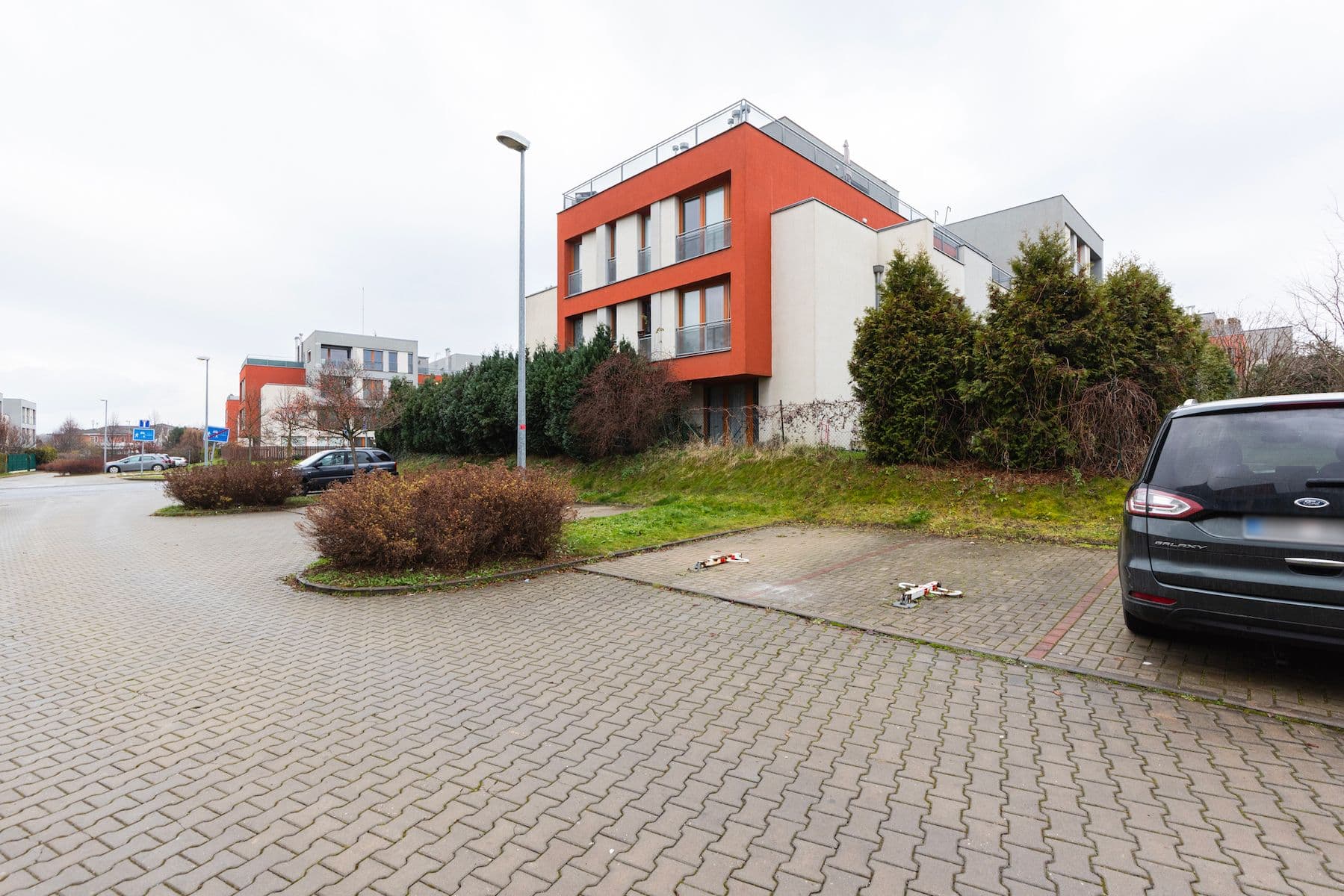 Predaj bytu 2-izbový 59 m², K Dálnici, Praha, Praha Predaj bytu 2-izbový 59 m², K Dálnici, Praha, Praha