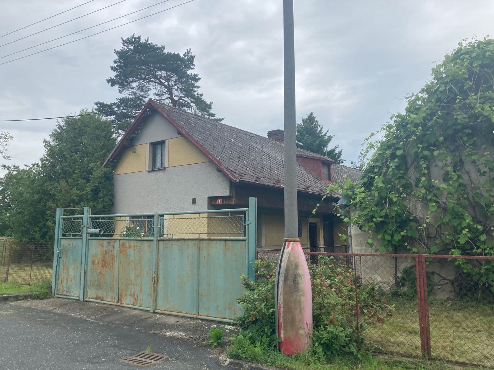 Predaj rekreačného objektu 100 m², pozemek 900 m², Staňkovice, Středočeský kraj Predaj rekreačného objektu 100 m², pozemek 900 m², Staňkovice, Středočeský kraj