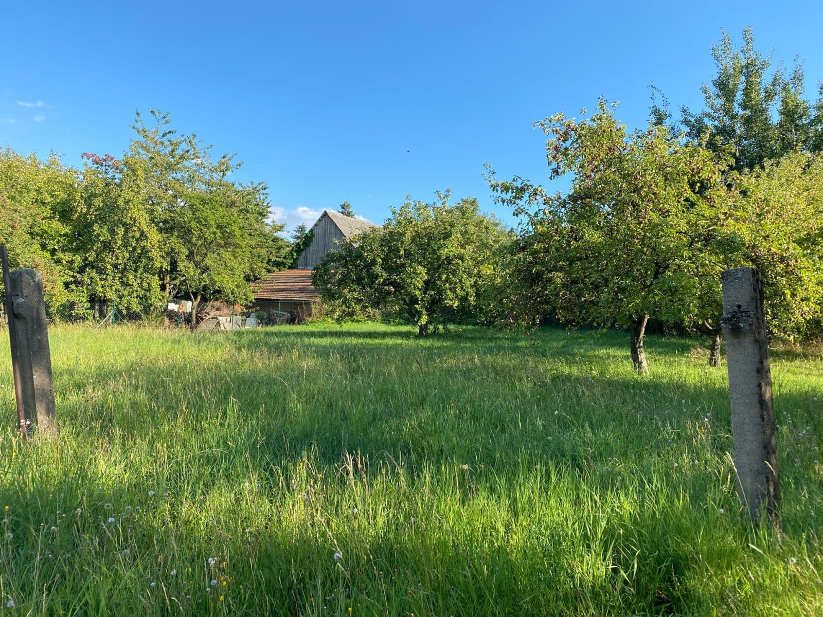 Predaj rekreačného objektu 100 m², pozemek 900 m², Staňkovice, Středočeský kraj Predaj rekreačného objektu 100 m², pozemek 900 m², Staňkovice, Středočeský kraj