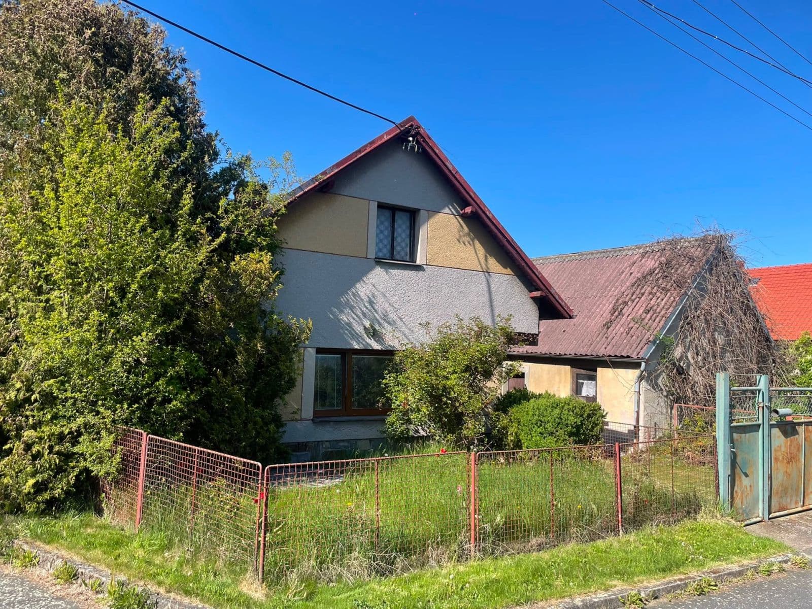 Predaj rekreačného objektu 100 m², pozemok 900 m², Staňkovice, Středočeský kraj Predaj rekreačného objektu 100 m², pozemok 900 m², Staňkovice, Středočeský kraj
