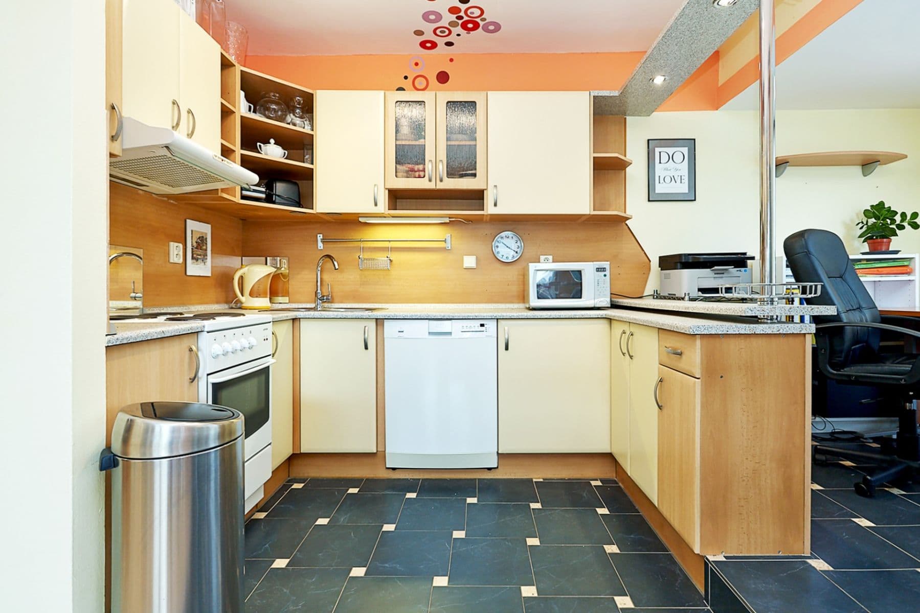 Prenájom bytu 2-izbový 55 m², Melantrichova, Říčany, Středočeský kraj Prenájom bytu 2-izbový 55 m², Melantrichova, Říčany, Středočeský kraj