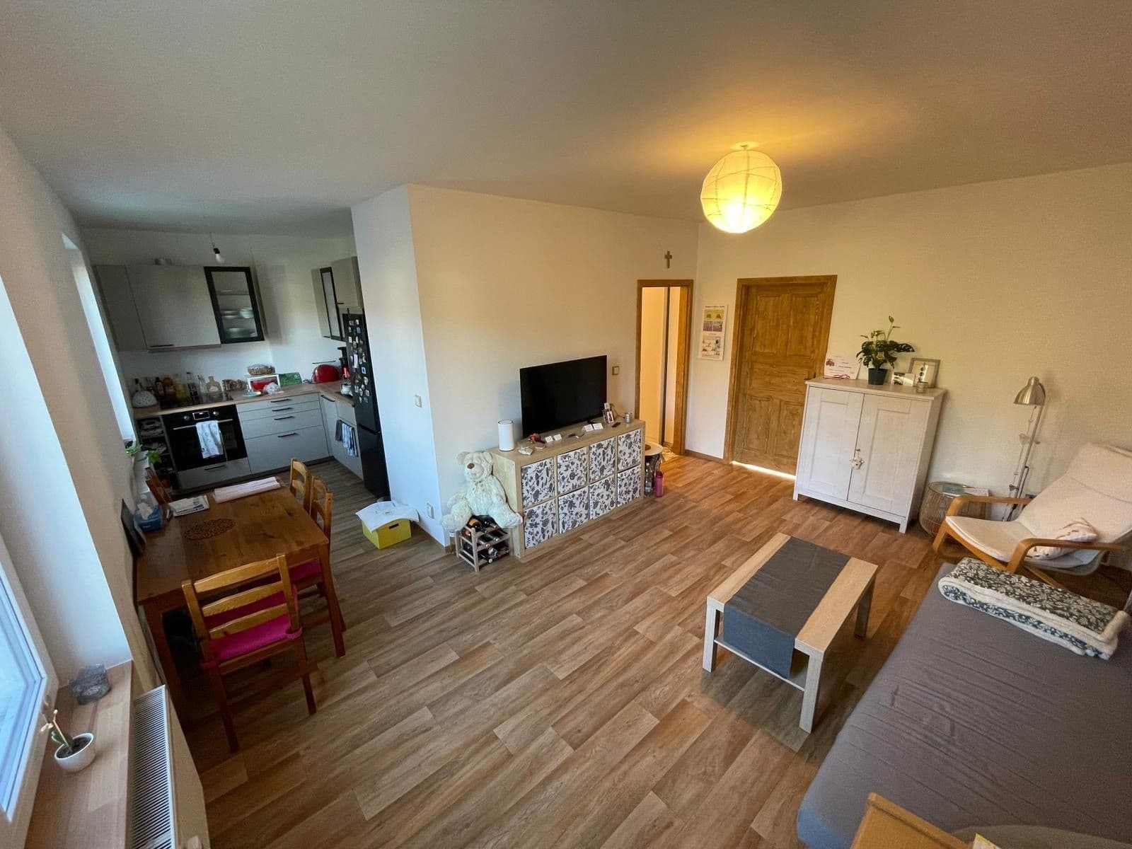 Prenájom bytu 2-izbový 57 m², Nádražní, Vrané nad Vltavou, Středočeský kraj Prenájom bytu 2-izbový 57 m², Nádražní, Vrané nad Vltavou, Středočeský kraj