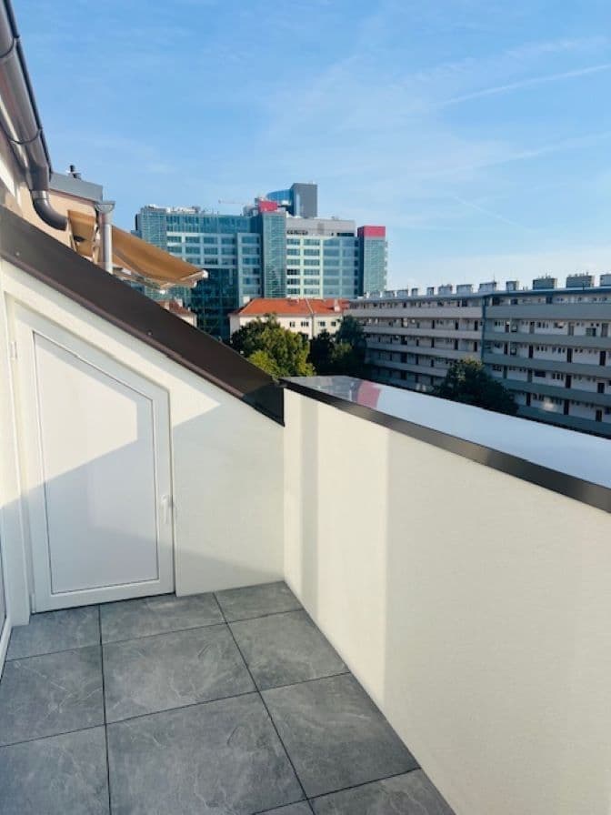 Prenájom bytu 3-izbový 60 m², Budějovická, Praha, Praha Prenájom bytu 3-izbový 60 m², Budějovická, Praha, Praha