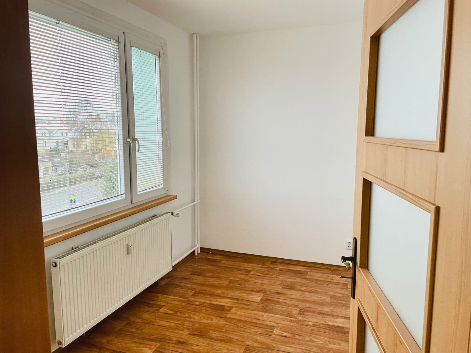 Prenájom bytu 3-izbový 74 m², Pod lipami, Jičín, Královéhradecký kraj Prenájom bytu 3-izbový 74 m², Pod lipami, Jičín, Královéhradecký kraj