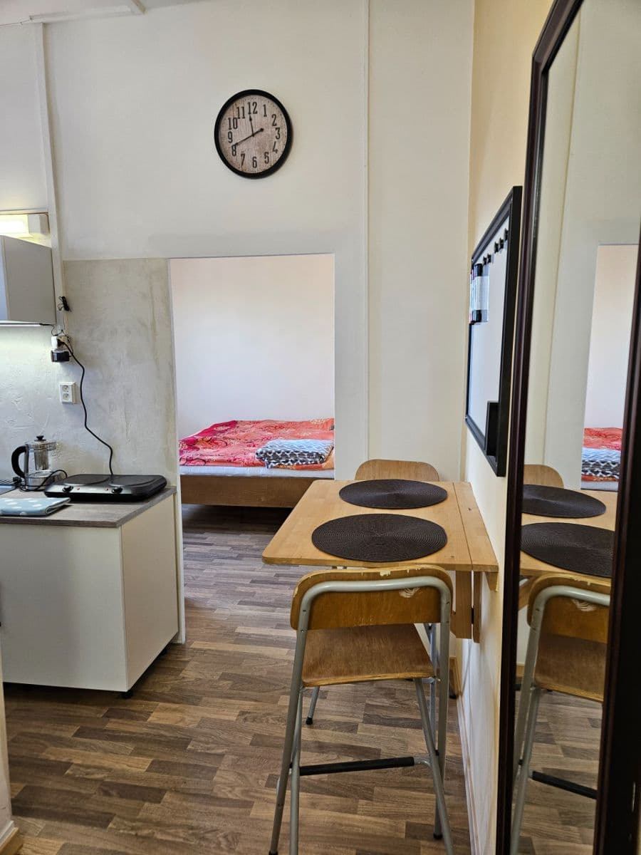 Prenájom bytu 1-izbový 30 m², Tererovo nám., Olomouc, Olomoucký kraj Prenájom bytu 1-izbový 30 m², Tererovo nám., Olomouc, Olomoucký kraj