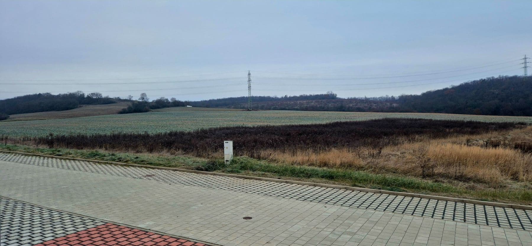 Predaj pozemku 2.877 m², Vonoklasy, Středočeský kraj Predaj pozemku 2.877 m², Vonoklasy, Středočeský kraj