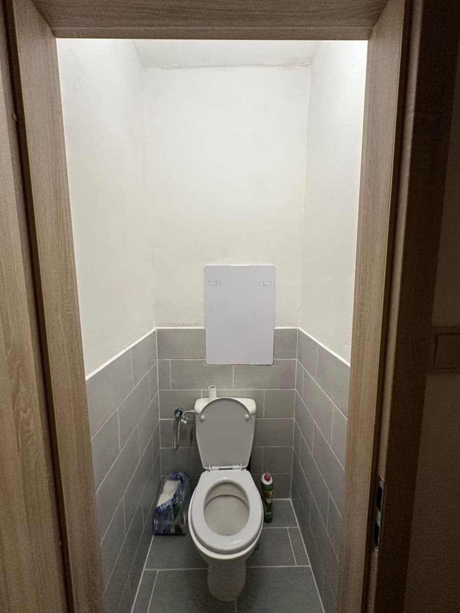 Prenájom bytu 2-izbový 53 m², Brodská, Žďár nad Sázavou, Kraj Vysočina Prenájom bytu 2-izbový 53 m², Brodská, Žďár nad Sázavou, Kraj Vysočina