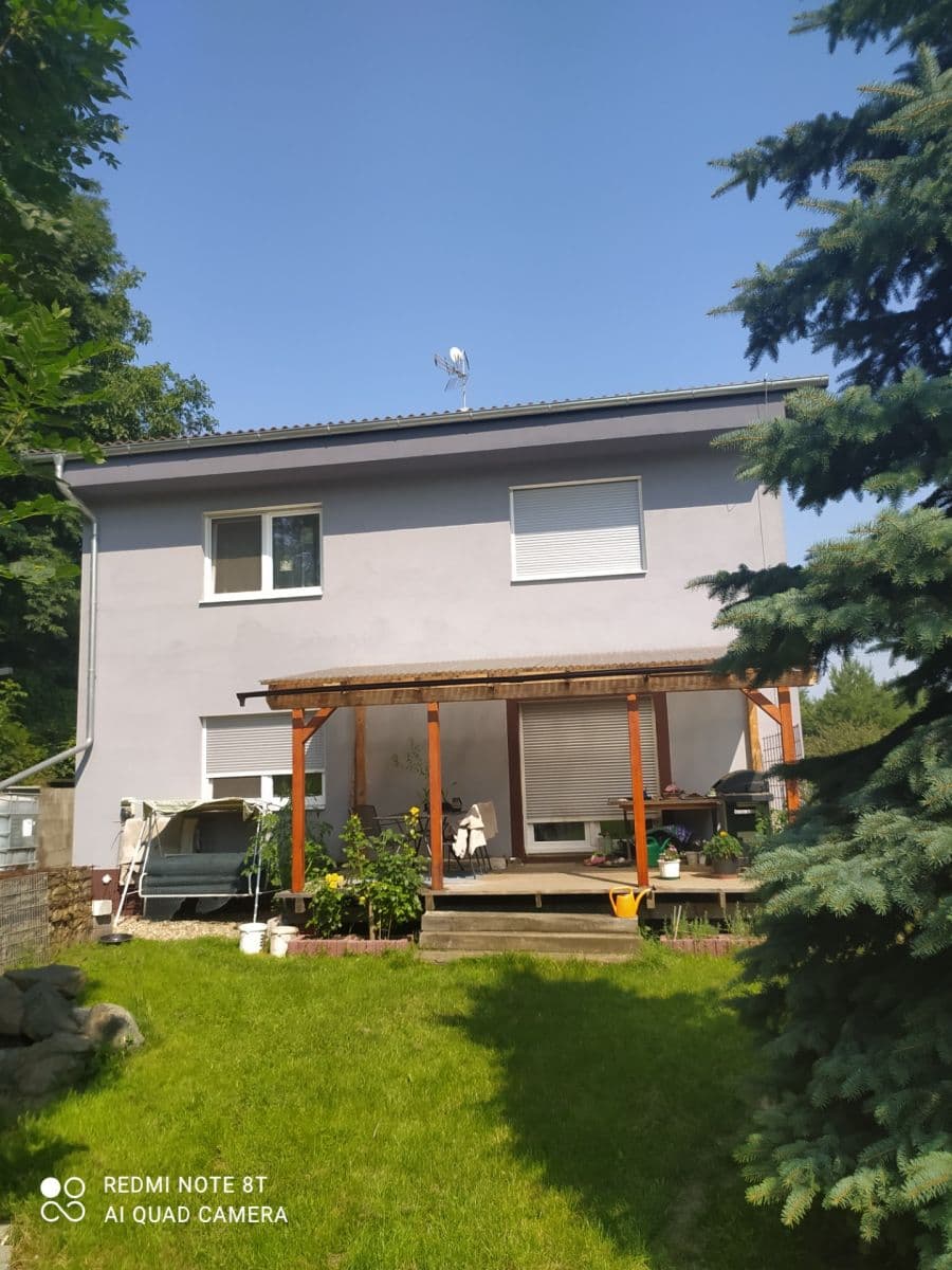 Predaj domu 210 m², pozemek 1.109 m², Ke Kocandě, Dolany, Středočeský kraj Predaj domu 210 m², pozemek 1.109 m², Ke Kocandě, Dolany, Středočeský kraj