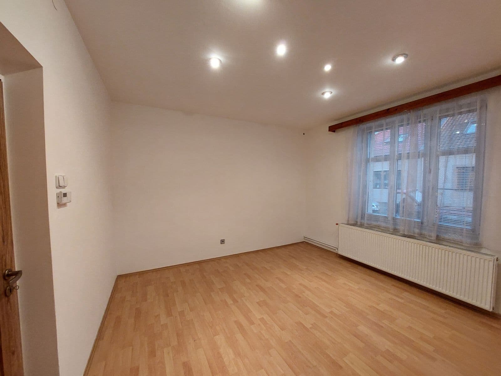 Prenájom domu 82 m², pozemek 282 m², Hálkova, Kolín, Středočeský kraj Prenájom domu 82 m², pozemek 282 m², Hálkova, Kolín, Středočeský kraj