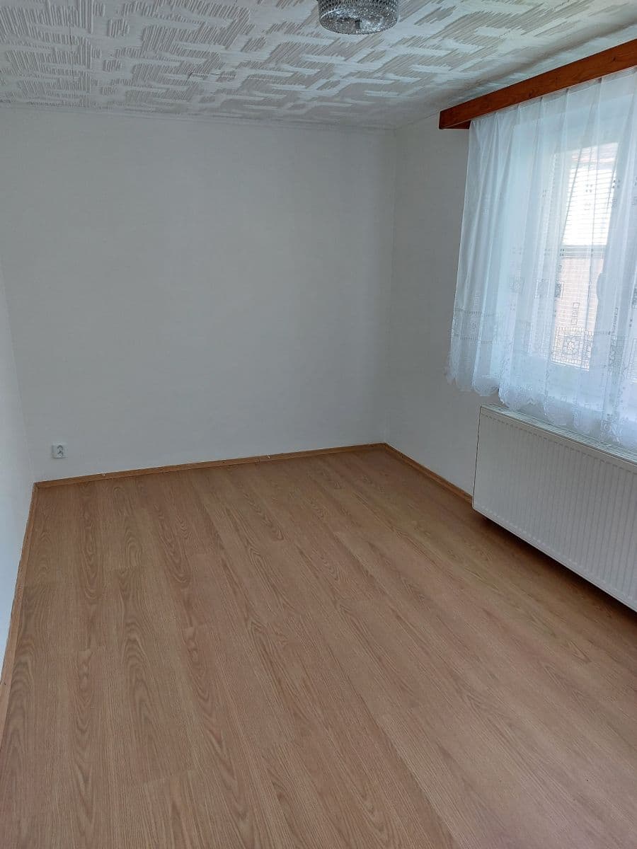 Prenájom domu 82 m², pozemek 282 m², Hálkova, Kolín, Středočeský kraj Prenájom domu 82 m², pozemek 282 m², Hálkova, Kolín, Středočeský kraj