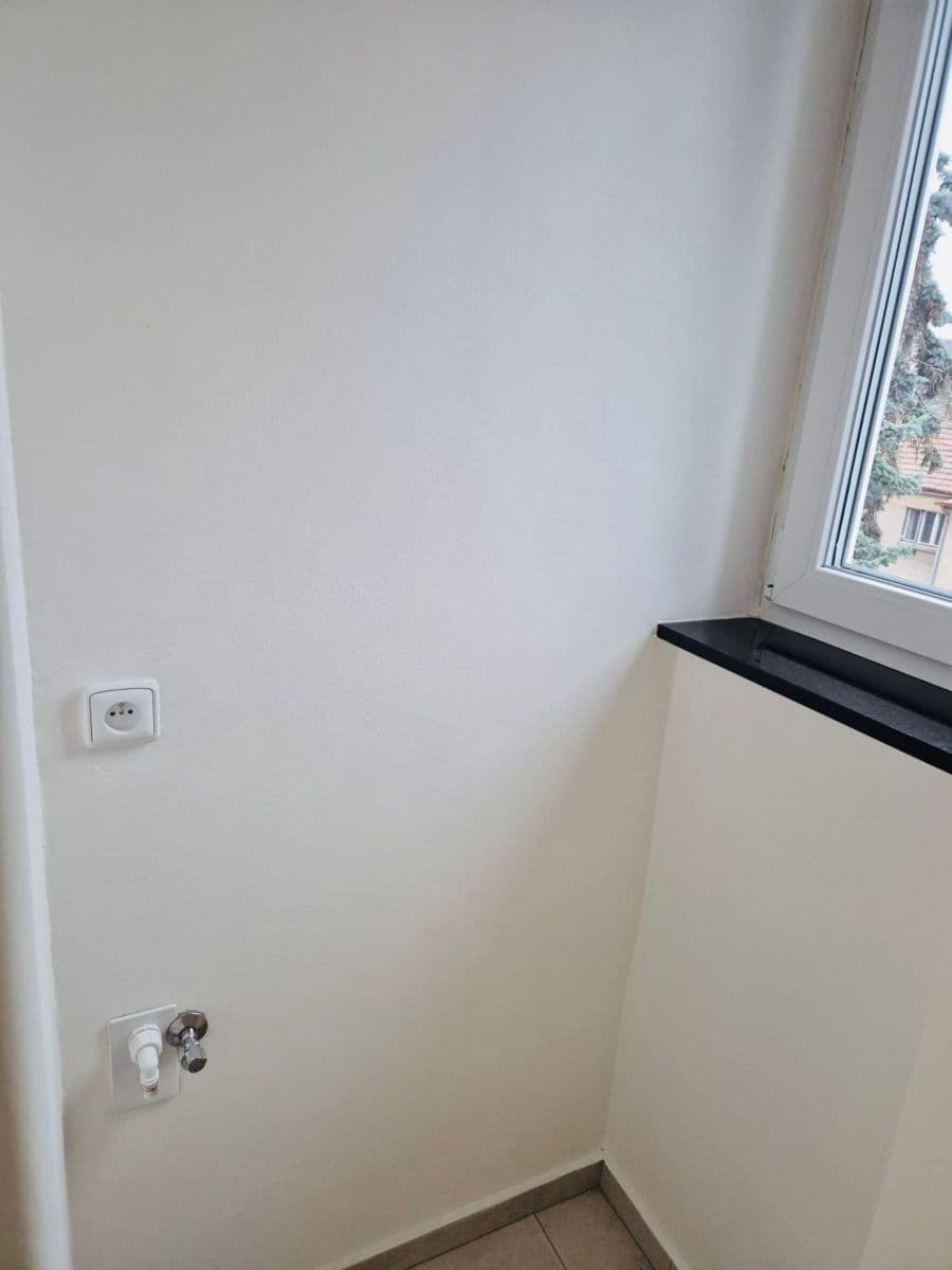 Prenájom bytu 2-izbový 56 m², Klostermannova, Praha, Praha Prenájom bytu 2-izbový 56 m², Klostermannova, Praha, Praha