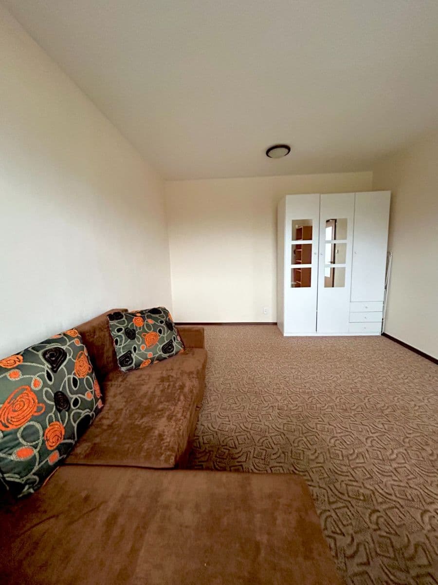 Prenájom bytu 1-izbový 32 m², Štouračova, Brno, Jihomoravský kraj Prenájom bytu 1-izbový 32 m², Štouračova, Brno, Jihomoravský kraj