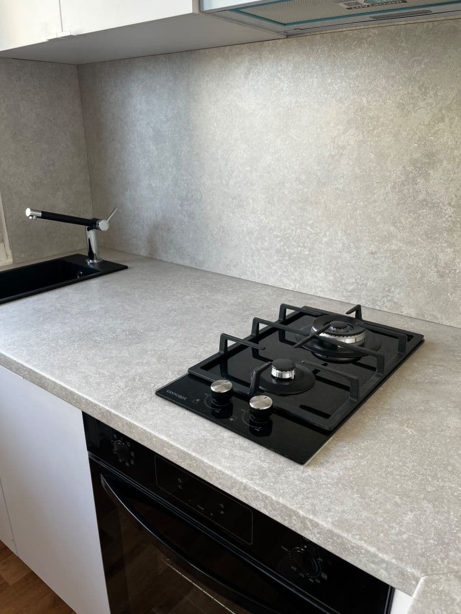 Prenájom bytu 1-izbový 36 m², Štúrova, Praha, Praha Prenájom bytu 1-izbový 36 m², Štúrova, Praha, Praha