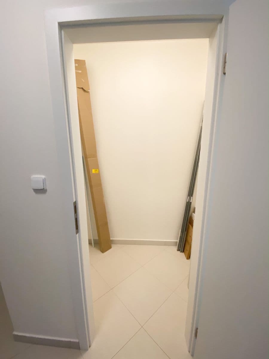 Prenájom bytu 2-izbový 55 m², Honzíkova, Praha, Praha Prenájom bytu 2-izbový 55 m², Honzíkova, Praha, Praha