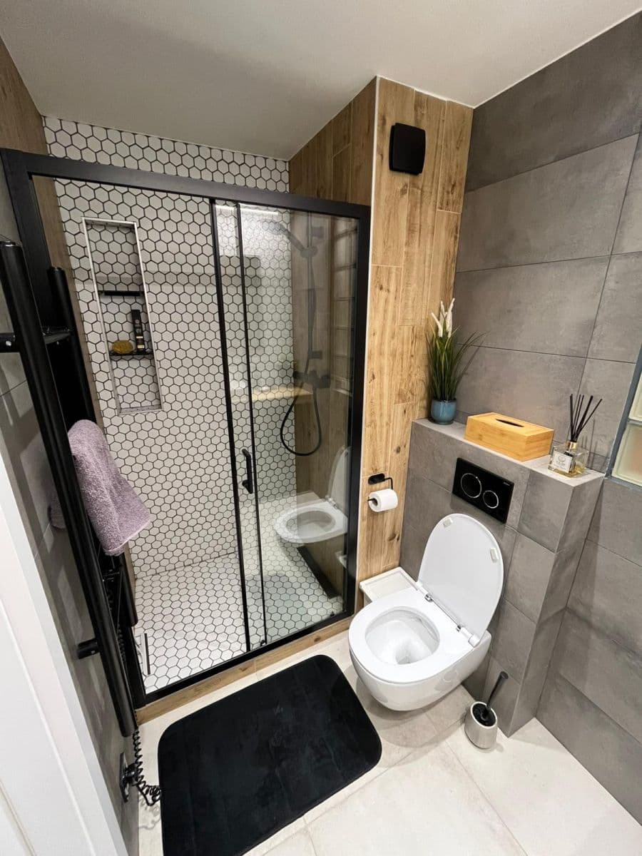 Prenájom bytu 3-izbový 60 m², Nekvasilova, Praha, Praha Prenájom bytu 3-izbový 60 m², Nekvasilova, Praha, Praha