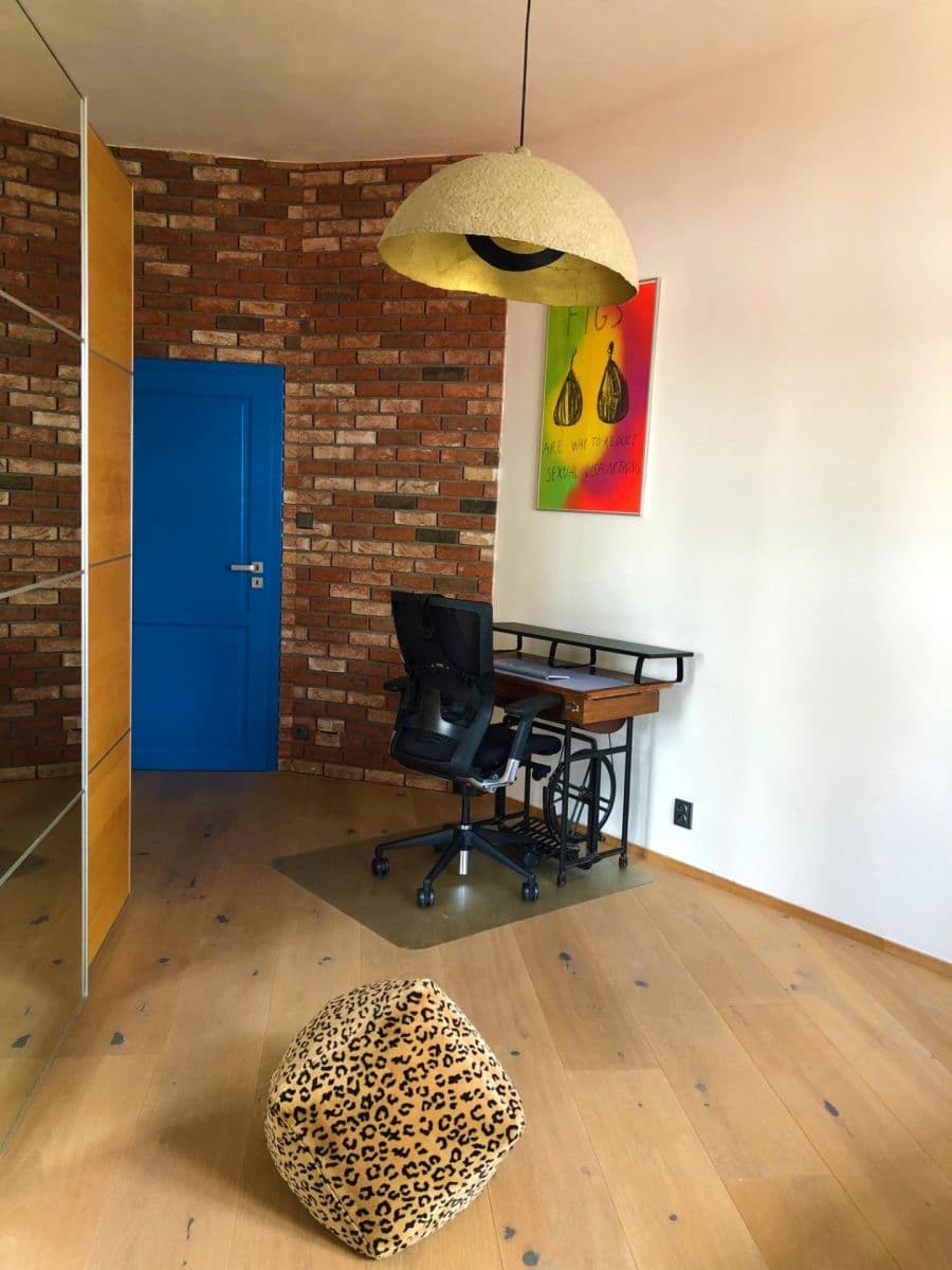 Prenájom bytu 3-izbový 92 m², U Uranie, Praha, Praha Prenájom bytu 3-izbový 92 m², U Uranie, Praha, Praha