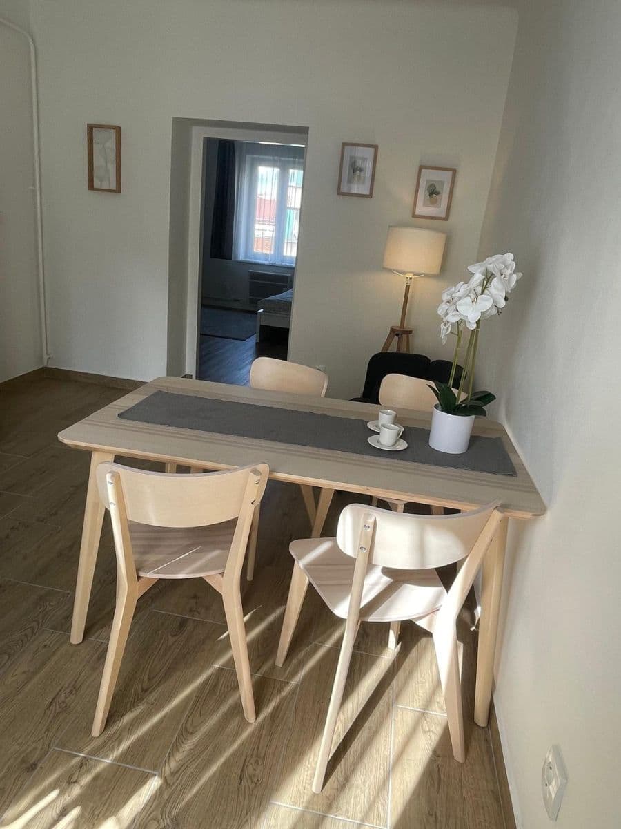 Prenájom bytu 2-izbový 42 m², Na Fifejdách, Ostrava, Moravskoslezský kraj Prenájom bytu 2-izbový 42 m², Na Fifejdách, Ostrava, Moravskoslezský kraj