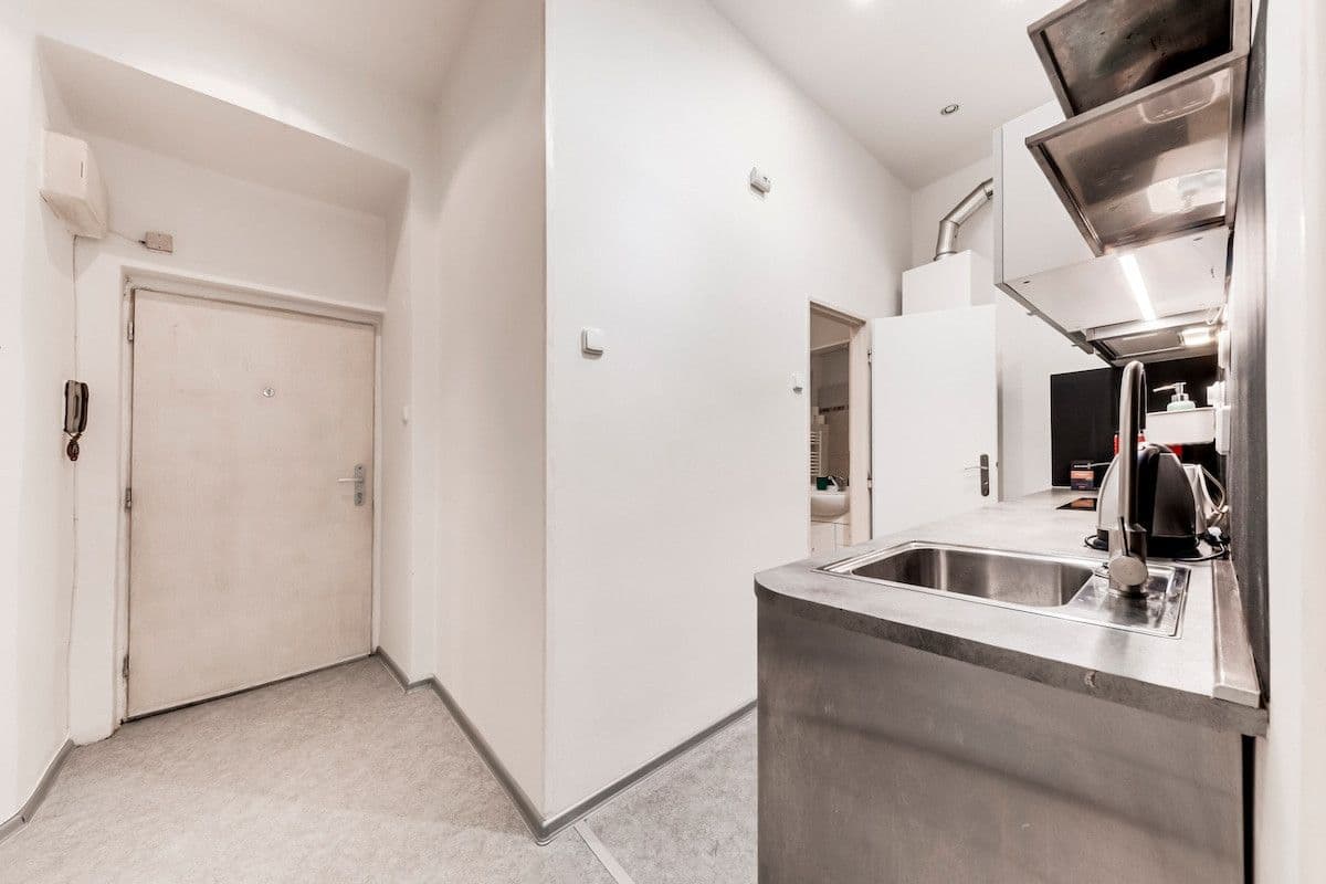 Prenájom bytu 55 m², Ve šmečkach, Praha, Praha Prenájom bytu 55 m², Ve šmečkach, Praha, Praha
