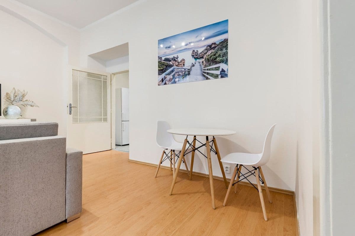 Prenájom bytu 55 m², Ve šmečkach, Praha, Praha Prenájom bytu 55 m², Ve šmečkach, Praha, Praha
