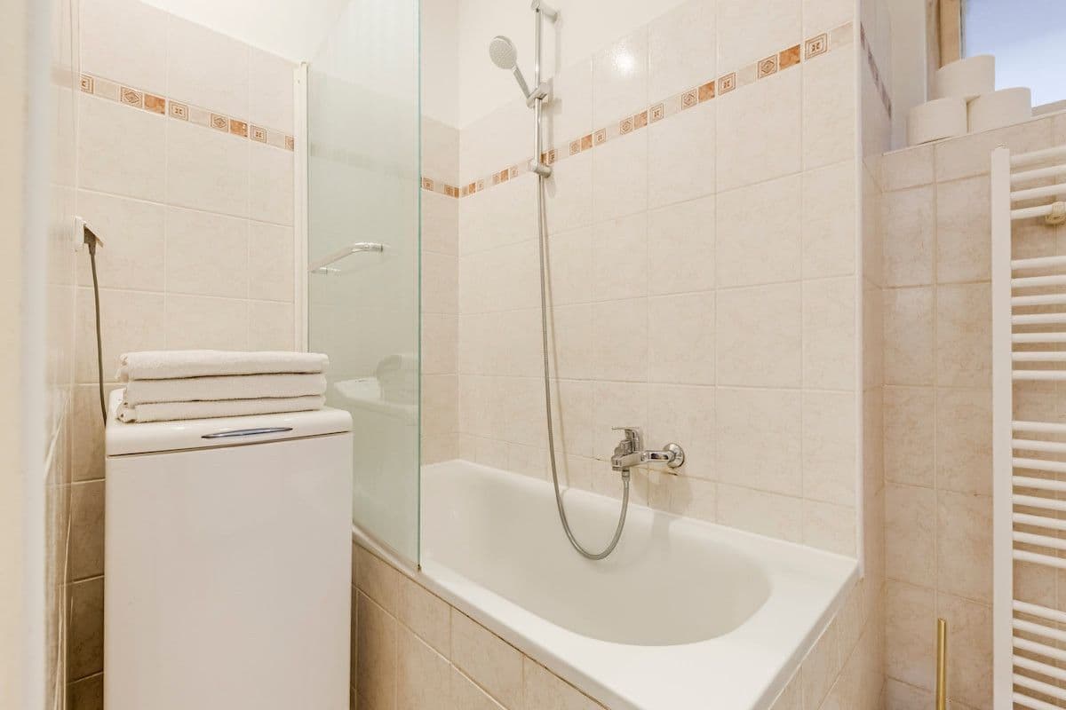 Prenájom bytu 55 m², Ve šmečkach, Praha, Praha Prenájom bytu 55 m², Ve šmečkach, Praha, Praha