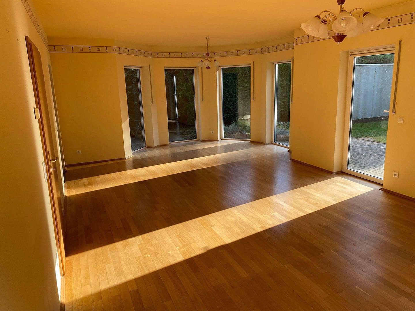 Predaj domu 120 m², pozemek 500 m², Rangsdorf, Brandenbursko Predaj domu 120 m², pozemek 500 m², Rangsdorf, Brandenbursko