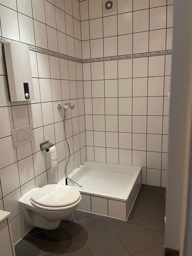 Prenájom kancelárie 81 m², Am Hallenbad 5, Oberhausen, Severné Porýnie - Westfálsko Prenájom kancelárie 81 m², Am Hallenbad 5, Oberhausen, Severné Porýnie - Westfálsko