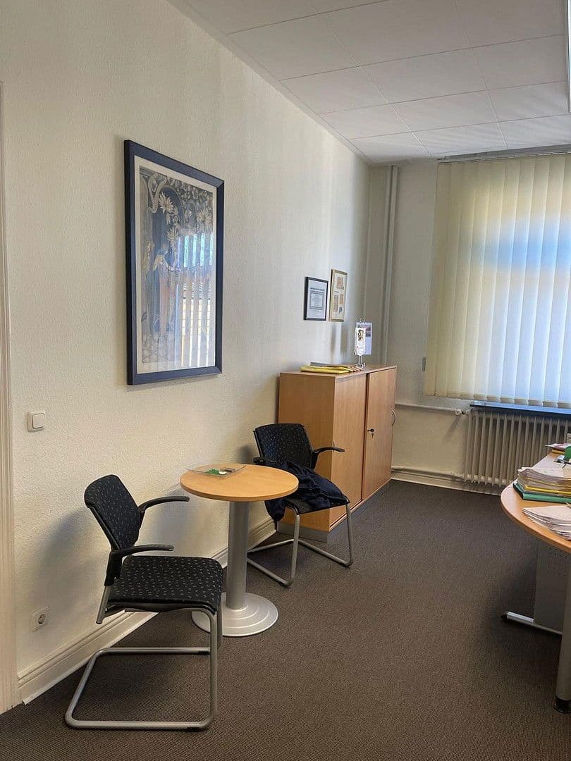 Prenájom kancelárie 81 m², Am Hallenbad 5, Oberhausen, Severné Porýnie - Westfálsko Prenájom kancelárie 81 m², Am Hallenbad 5, Oberhausen, Severné Porýnie - Westfálsko