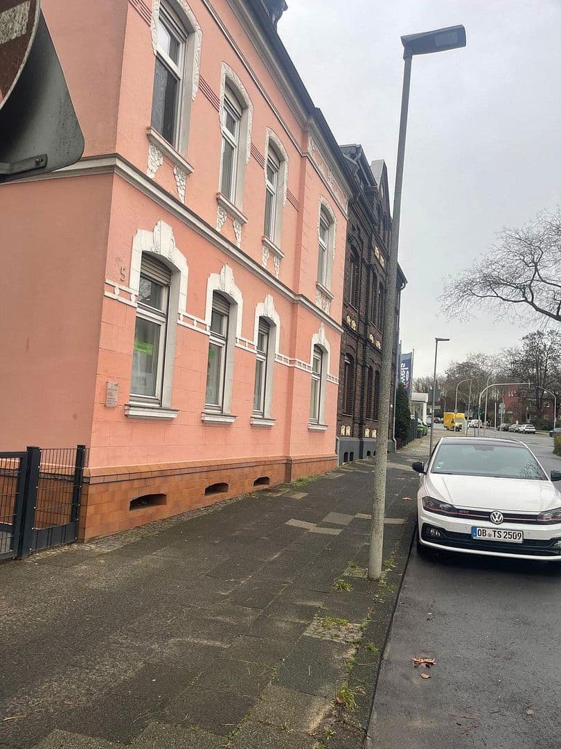 Prenájom kancelárie 81 m², Am Hallenbad 5, Oberhausen, Severné Porýnie - Westfálsko Prenájom kancelárie 81 m², Am Hallenbad 5, Oberhausen, Severné Porýnie - Westfálsko