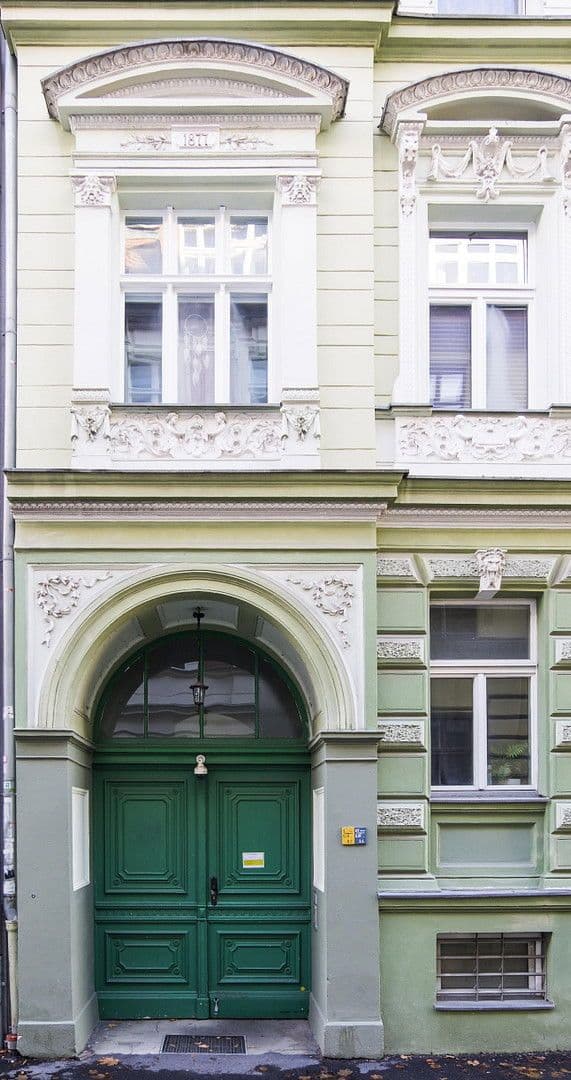 Predaj bytu 2-izbový 41 m², Ohmstr. 5, Berlin, Berlín Predaj bytu 2-izbový 41 m², Ohmstr. 5, Berlin, Berlín