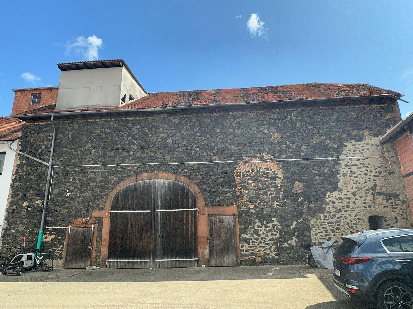 Prenájom nebytového priestoru 340 m², Steinfurther Hauptstraße 27, Bad Nauheim, Hesensko Prenájom nebytového priestoru 340 m², Steinfurther Hauptstraße 27, Bad Nauheim, Hesensko