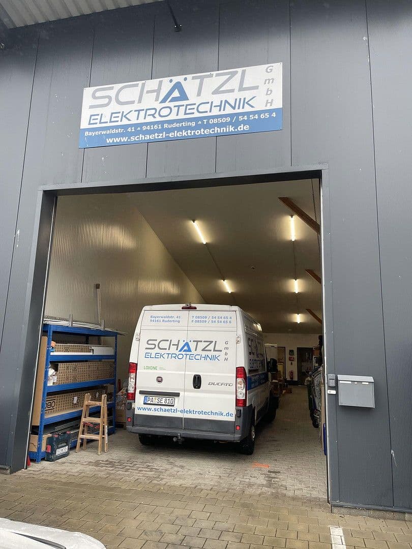 Prenájom nebytového priestoru 150 m², Passauer Straße 26, Ruderting, Bavorsko Prenájom nebytového priestoru 150 m², Passauer Straße 26, Ruderting, Bavorsko