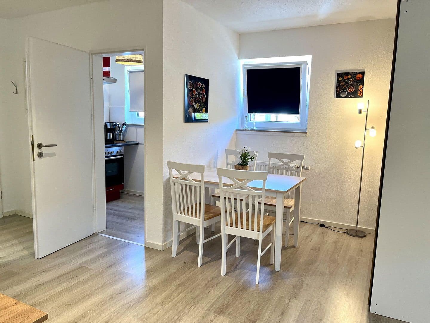 Predaj domu 375 m², pozemek 310 m², Godesberger Straße 9, Königswinter, Severné Porýnie - Westfálsko Predaj domu 375 m², pozemek 310 m², Godesberger Straße 9, Königswinter, Severné Porýnie - Westfálsko