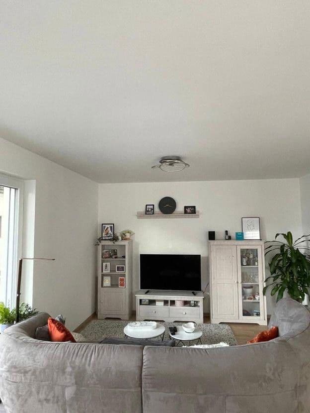 Prenájom bytu 3-izbový 77 m², Villingen-Schwenningen, Bádensko-Wurttembersko Prenájom bytu 3-izbový 77 m², Villingen-Schwenningen, Bádensko-Wurttembersko