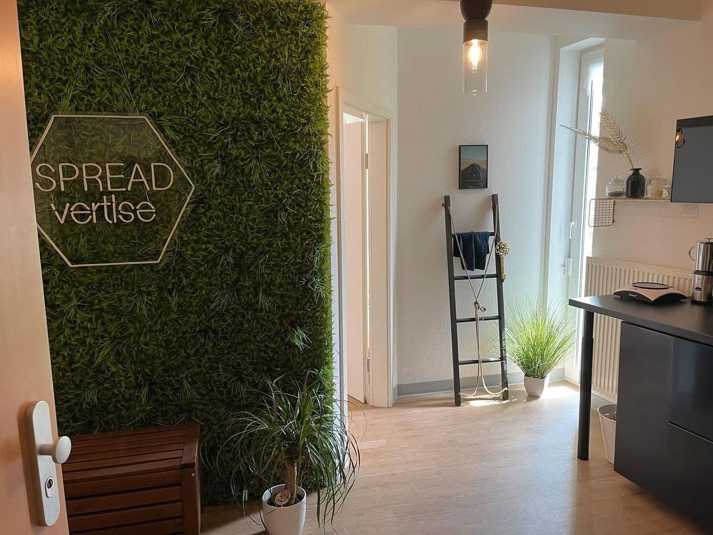 Prenájom kancelárie 82 m², Benesisstr., 24-32, Köln, Severné Porýnie - Westfálsko Prenájom kancelárie 82 m², Benesisstr., 24-32, Köln, Severné Porýnie - Westfálsko