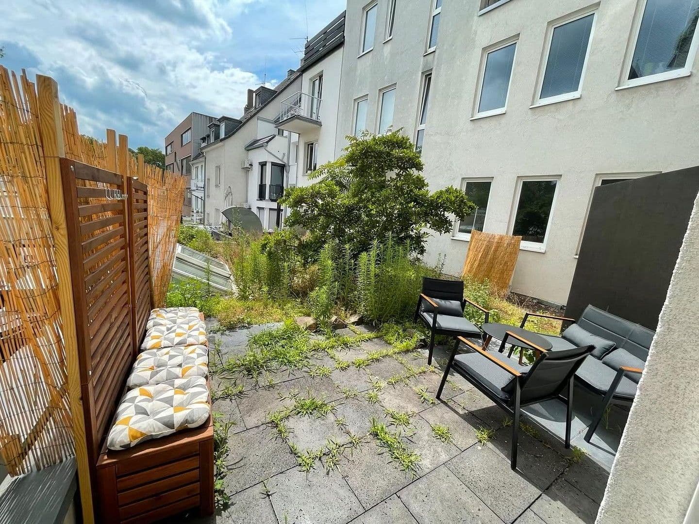 Prenájom kancelárie 82 m², Benesisstr., 24-32, Köln, Severné Porýnie - Westfálsko Prenájom kancelárie 82 m², Benesisstr., 24-32, Köln, Severné Porýnie - Westfálsko