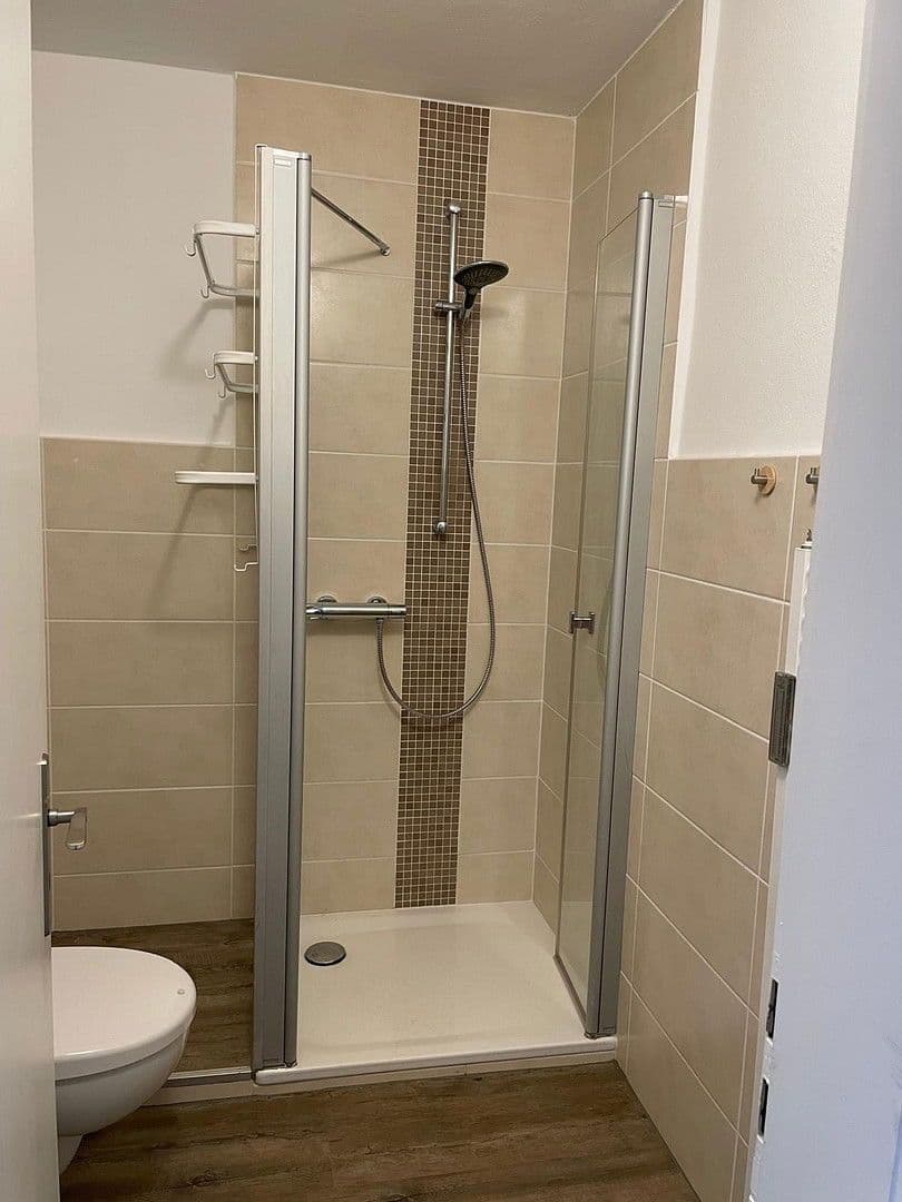 Prenájom bytu 3-izbový 74 m², Waldecker Straße 33, Bad Pyrmont, Dolné Sasko Prenájom bytu 3-izbový 74 m², Waldecker Straße 33, Bad Pyrmont, Dolné Sasko