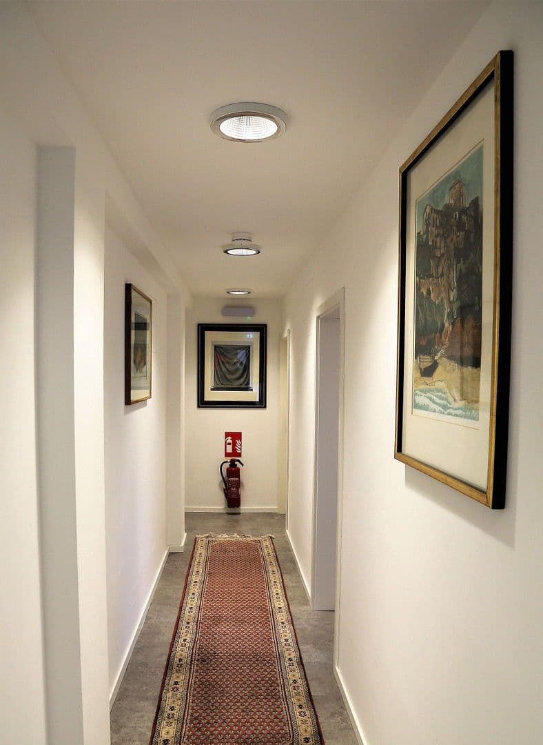 Prenájom nebytového priestoru 640 m², Mülheim an der Ruhr, Severné Porýnie - Westfálsko Prenájom nebytového priestoru 640 m², Mülheim an der Ruhr, Severné Porýnie - Westfálsko